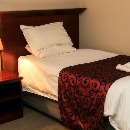 Mondior Manor Guest House Кімберлі Екстер'єр фото